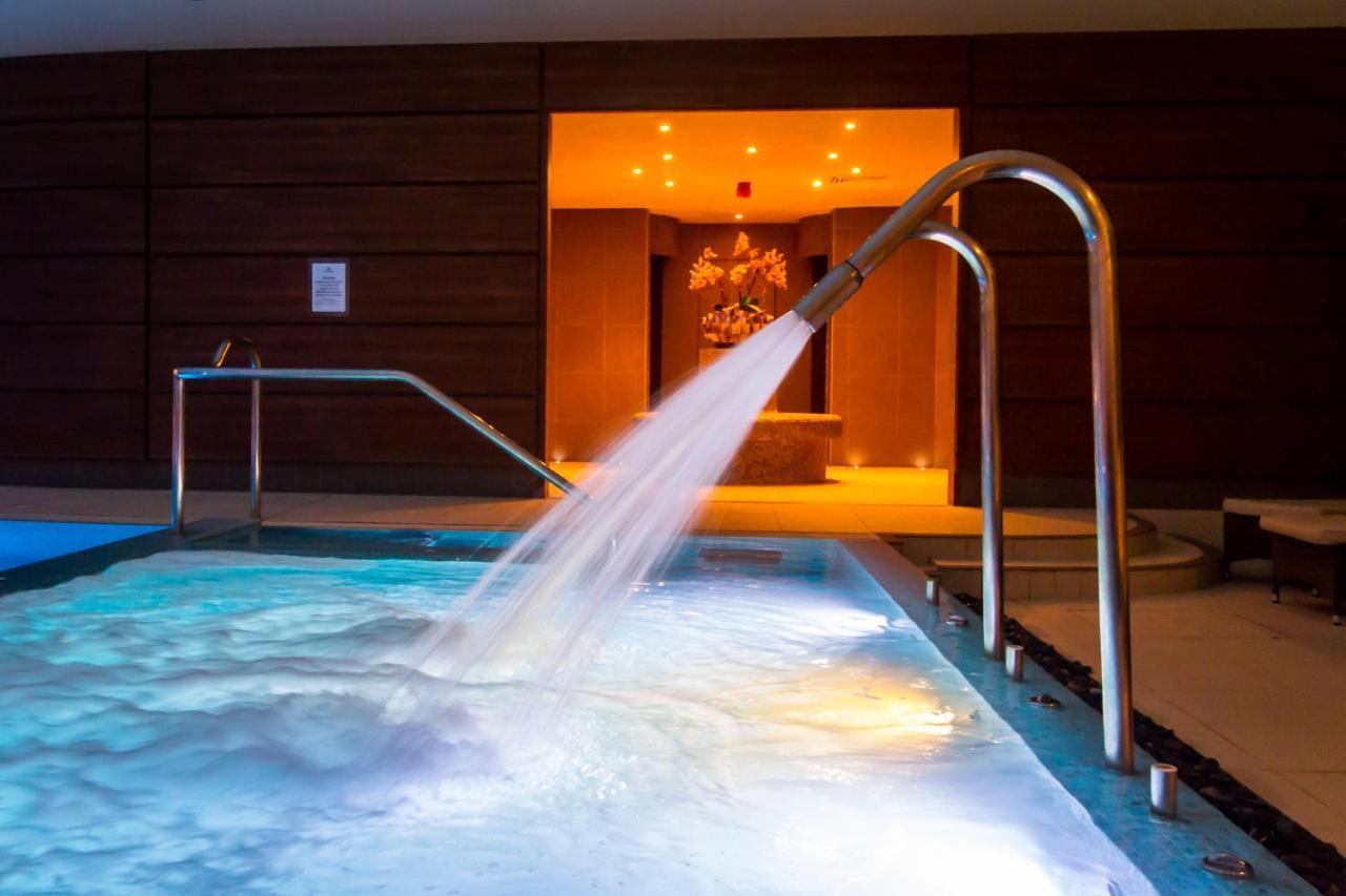 The Mere Golf Resort & Spa Eksteriør billede